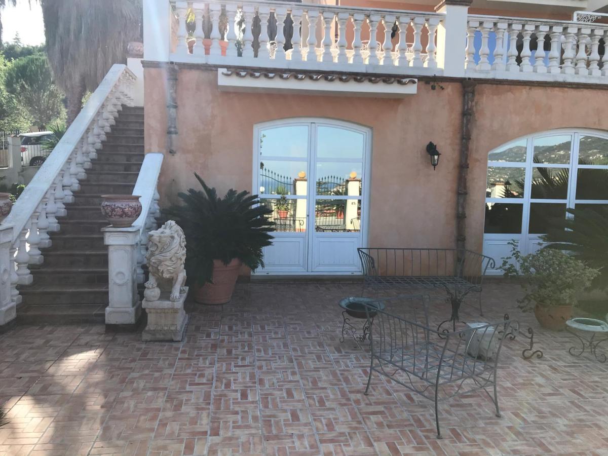Villa Grace Patti Exterior photo